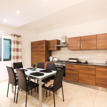 Valletta Triton Apartment Exteriör bild